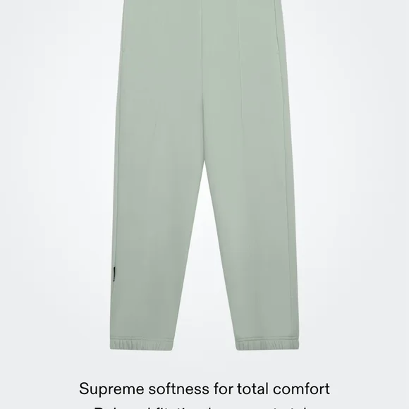 On Running Men's Club Pants, sweatpants, Joggers L - Men's Large NWT - Picture 4 of 11